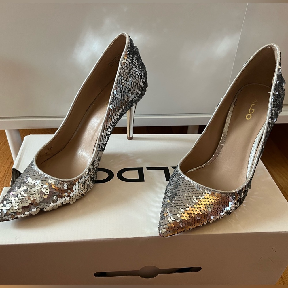 ❤️‍🔥Aldo Silver Sequin Bridal Pumps❤️‍🔥